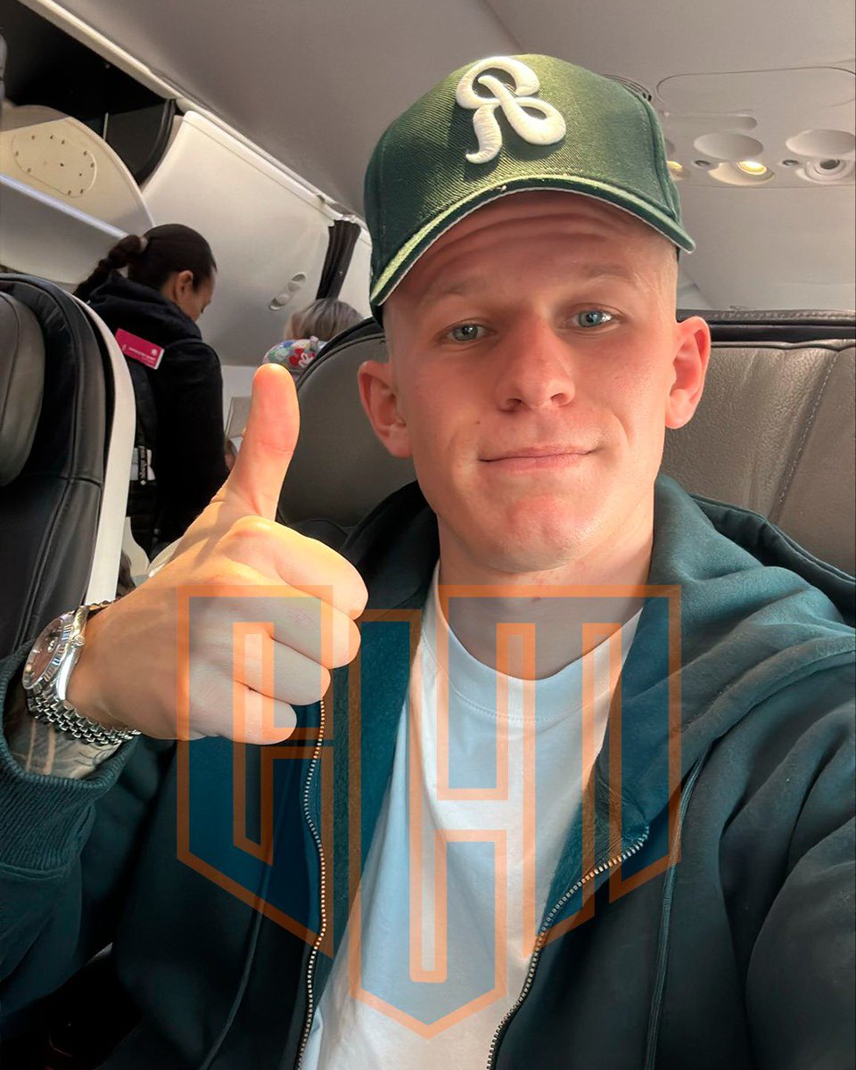 🚨Mateusz Bogusz ya vuela a México para sumarse a Cruz Azul. 
*️⃣El 🇵🇱 se hará la revisión médica en las próximas horas y firmará por 4 años. Su pase fue comprado al LAFC en cerca de u$s 9.000.000.