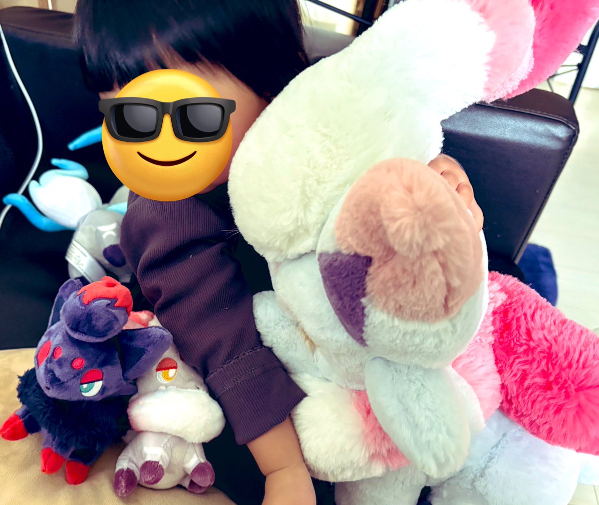 左下の磁石でくっつくやつ買うために2時間も並んだよ...（´ω｀）ﾄﾎﾎ…

新デッキNのゾロアーク作ってるなう