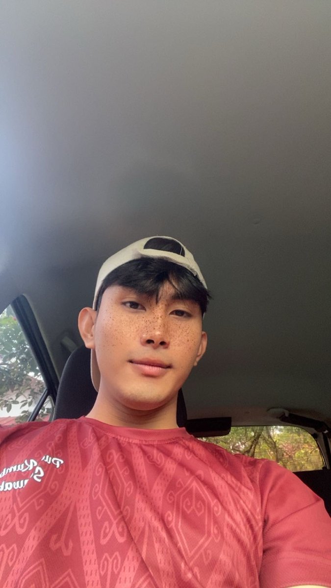 adiemachello's tweet photo. 😑 https://t.co/GUaQhRUVEt
