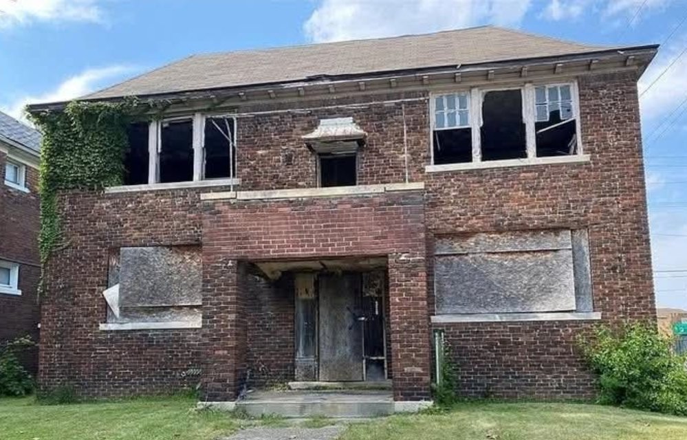 Would you? 

Purchase price 8k 
Built in 1928