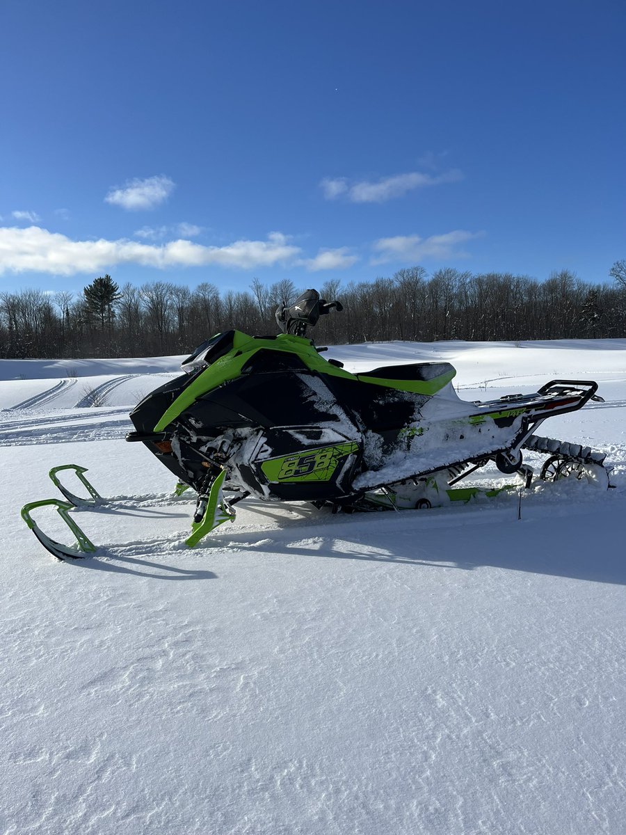 ColeWirth's tweet image. Felt good to finally get this wild thing out in some snow #858