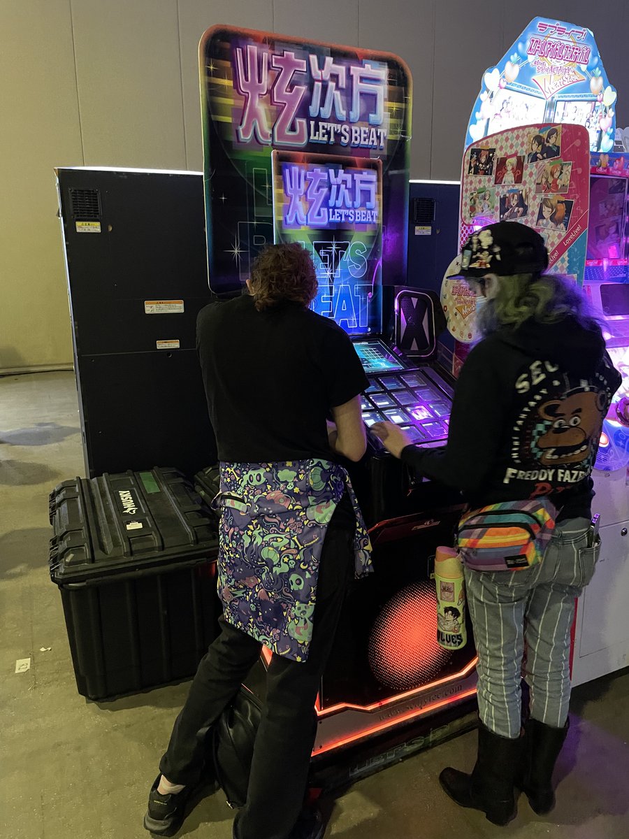 YubiParts's tweet photo. MAGFest is under way! Here are the two Chinese games we didn't get to show off: MuziBox and Let's Beat (the world's greatest worst jubeat knockoff!)!

Please come say hi! We also have maimai and Miku plushies for sale here if you would like to buy some! https://t.co/QLfUQx8pKA