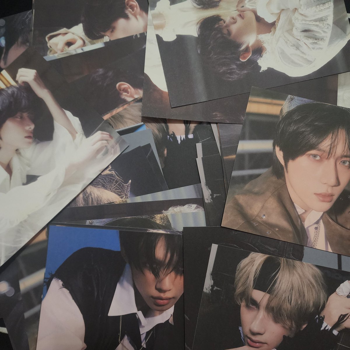 choiyjznn's tweet photo. sa mga pupunta later, see youu! i'll be giving out some official postcards and stickers from tomorrow albums. kapag nakita niyo ako, isang dubaddu wari wari naman diyan oh chz hahahahaha. limited stocks only! see youuuu 🫶✨️
#TXT_HYPERFOCUS_IN_PH #TXTHYPERFOCUS https://t.co/wlEGBpALwU