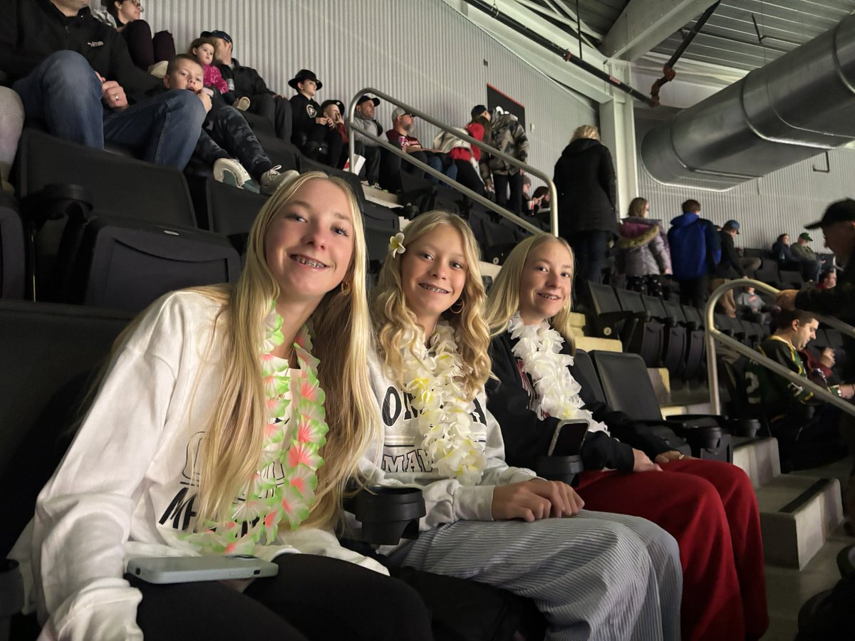 Erin Miles tweet media