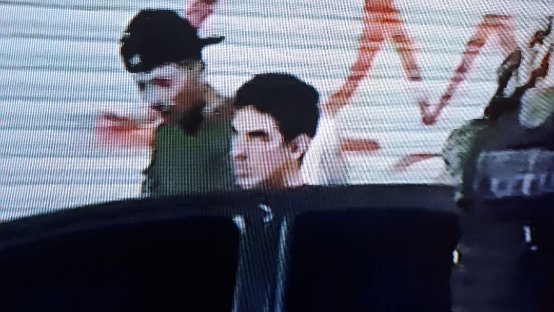 floorfiare's tweet photo. @todonoticias La cara de los agresores https://t.co/sXhbM1HcuJ