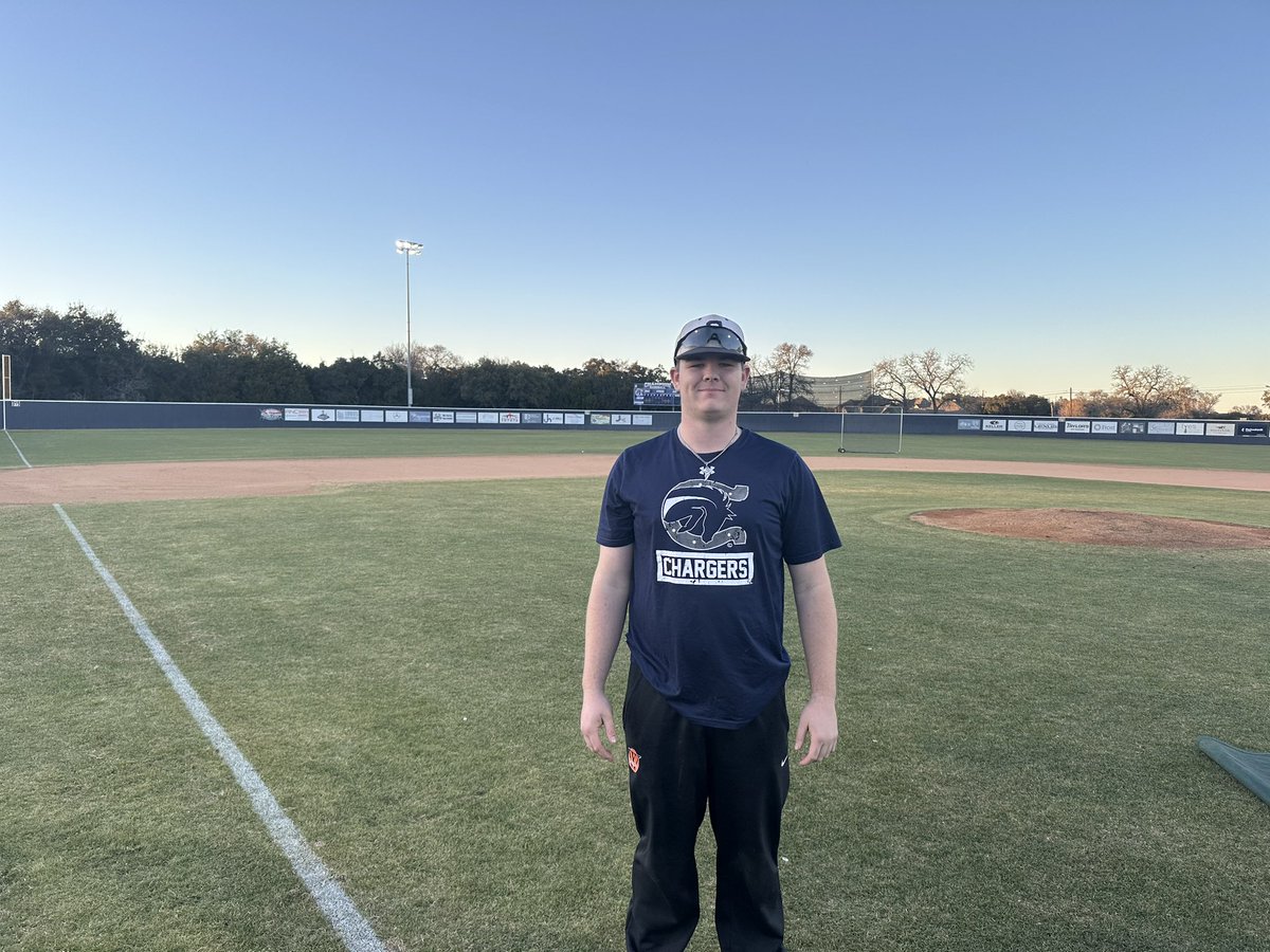 ChargerBSB's tweet photo. Great night at the 2025 Hit-A-Thon.

Sr Aidan Smith with a long blast to RF to win the Senior HR Derby! @AidanSmith1934 

Jr. Austin Garritano also has a day with 3 total HR’s! @AustinGarr11 

#BurnTheShips https://t.co/dIyRWTJC4J