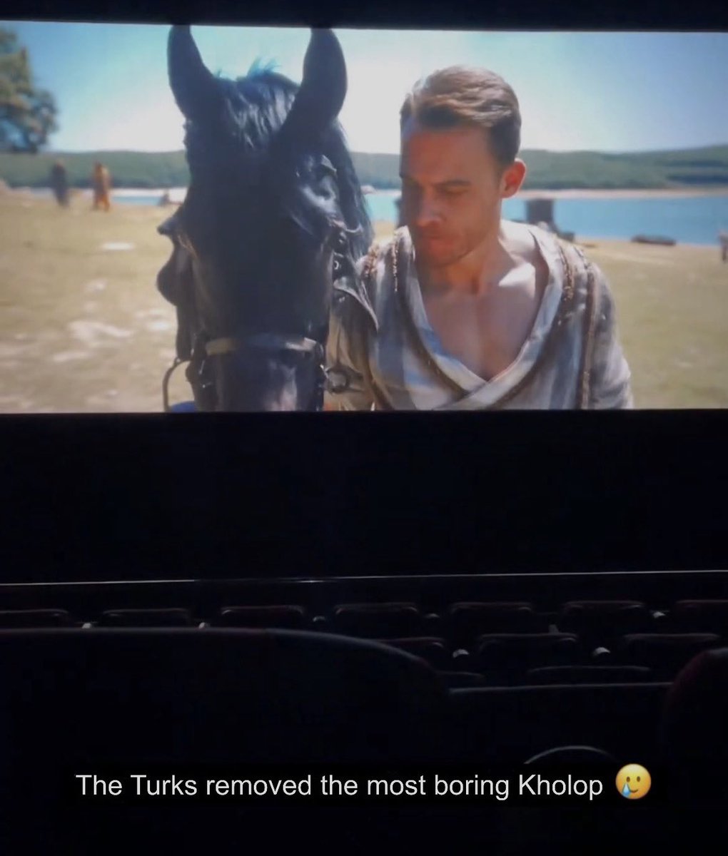 rbthandemiyy's tweet photo. @TvDunyasii Yes, we can CLEARLY see so many people watched it... #tickethoarding #KeremBürsin #flopped #simarik #fake 🤭🤣🤣🤣🤣🤣🤣🤣🤣🤣🤣🤣🤣🤣🤣🤣🤣🤣🤣🤣🤣🤣🤣🤣🤣🤣🤣🤣 https://t.co/i676Yk6Fvx