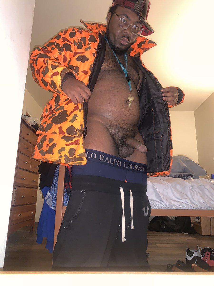 KeddyKash's tweet photo. Within The Hour on This #FWBF
#FriendsWithBenefitsFriday #TodayTonight
The Bigger The Dick The Bigger Stench
But What Can I Say I Am In A Bathroom https://t.co/PWJDuFRmhM