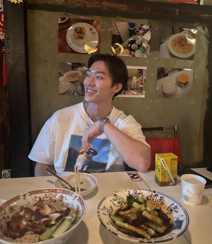 pov: você perdeu a aposta e agora namora comigo.