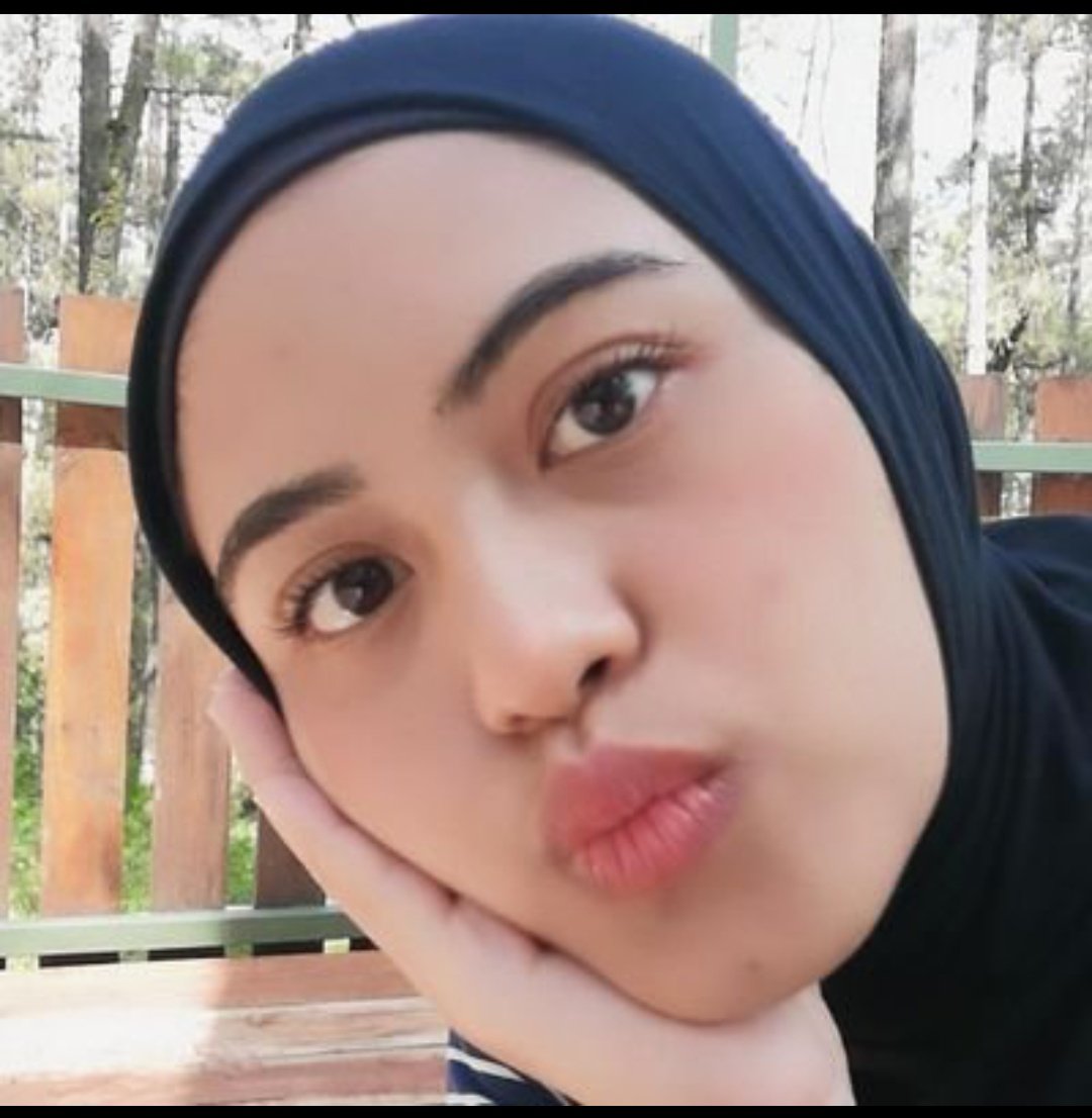 SingaPatriot's tweet photo. KAMU KADRUN YAMAN PENGHINA NKRI! KALAU BENCI INDONESIA PULANG AJA KE GURUN SANA, DRUN! 

KAMU HINA INDONESIA RAYA CREEPY, PADAHAL MUKAMU YANG CREEPY, JELEK, DAN HANCUR. GOBLOK KAMU, DRUN! SADAR DIRI DRUN, PAKE DEODORAN DULU SANA! @NOVIKAAEK https://t.co/1brYWSSJ3S
