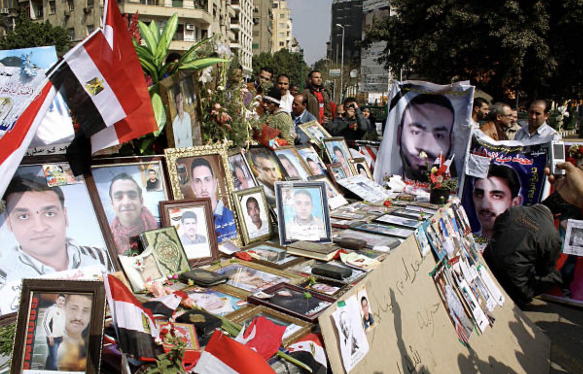 Pictures and videos of the Egyptian revolution (@egyptianr25jan) on Twitter photo 