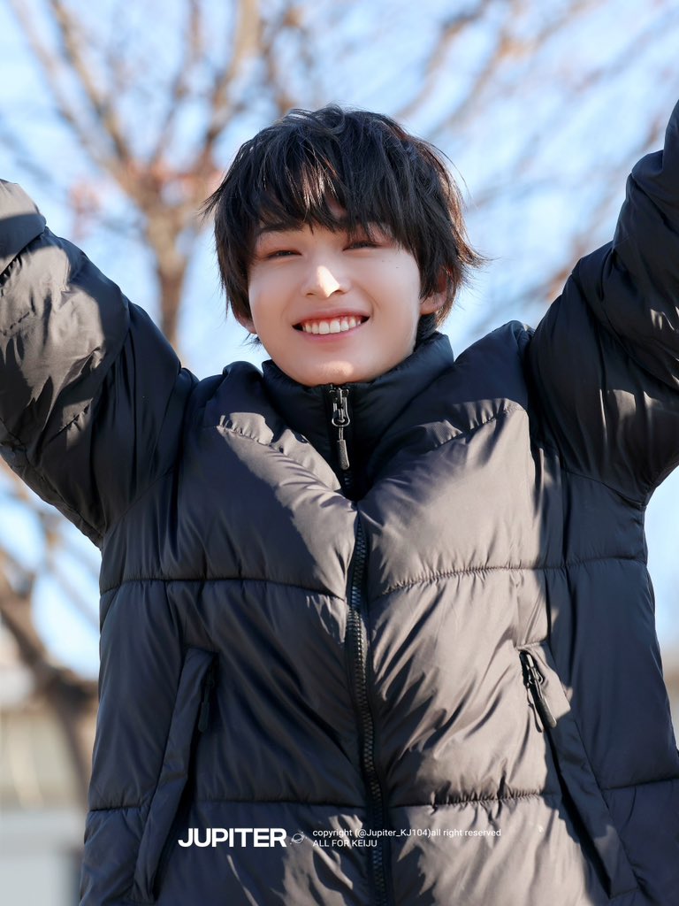 Jupiter_KJ104's tweet photo. 250125 mini fanmeeting

💗

#케이주 #KEIJU #킥플립 #KickFlip https://t.co/gpvNgSD0yW