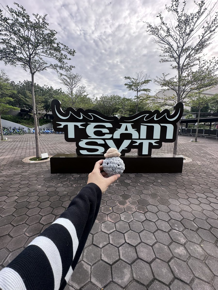 good morning, rose quartz and serenity.