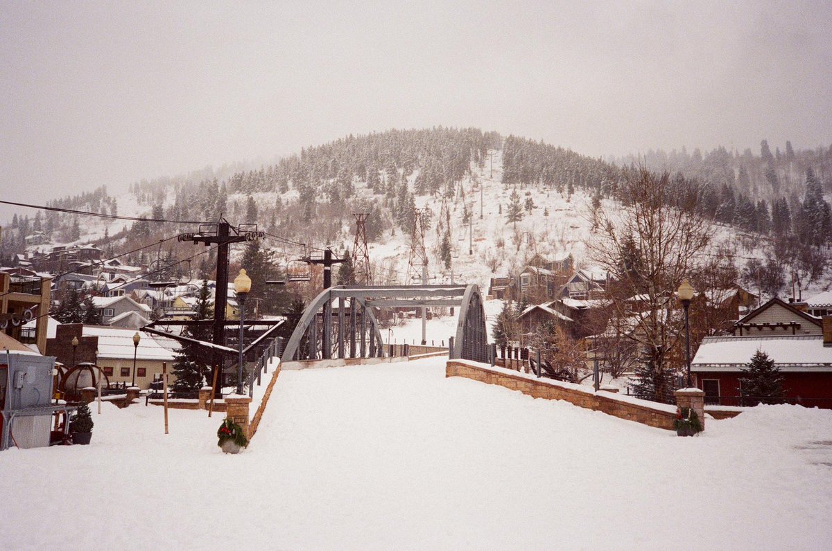 Snowy scenes in Park City with Vanna ❄️ Even New Orleans and Florida are getting a winter surprise just in time for Winter Wonderland Week on Wheel —who else is seeing snow?
