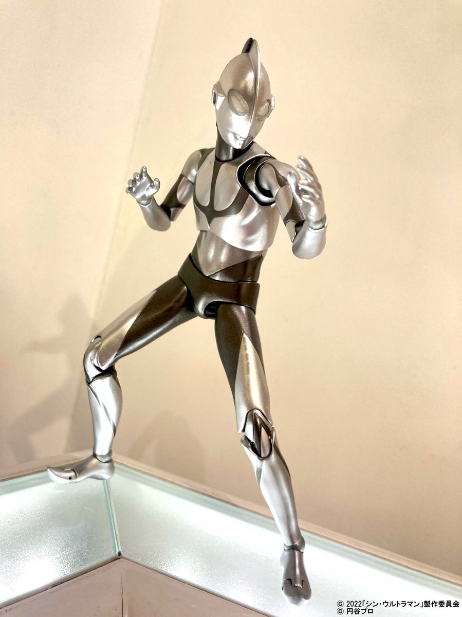 Today's SOLAMACHI】 「MAFEX ウルトラマン (シン・ウルトラマン)降着