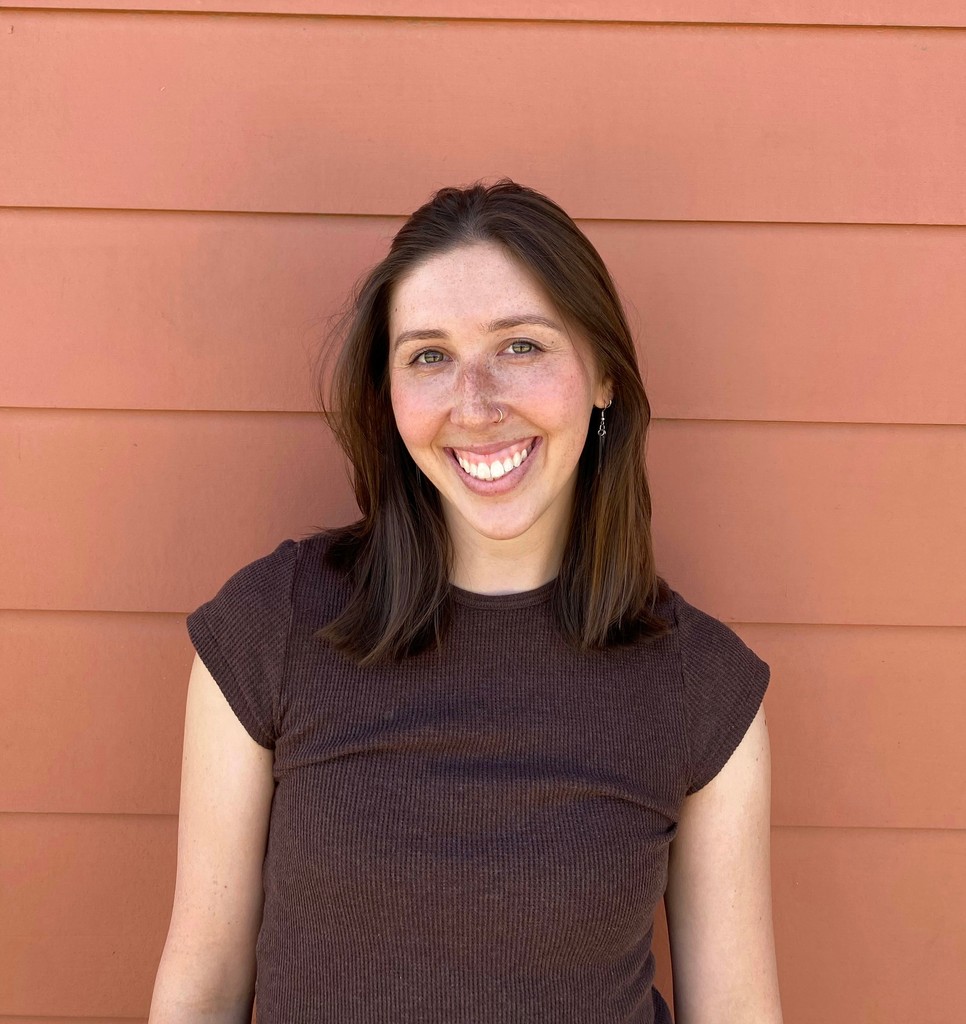 Hi! My name is Lucy (she/her), and I am the new Garden and Food Educator for Rosa Parks Elementary School here in SF! I am a Bay Area native with an educational background in Environmental Studies and Habitat Restoration from San Jose State.