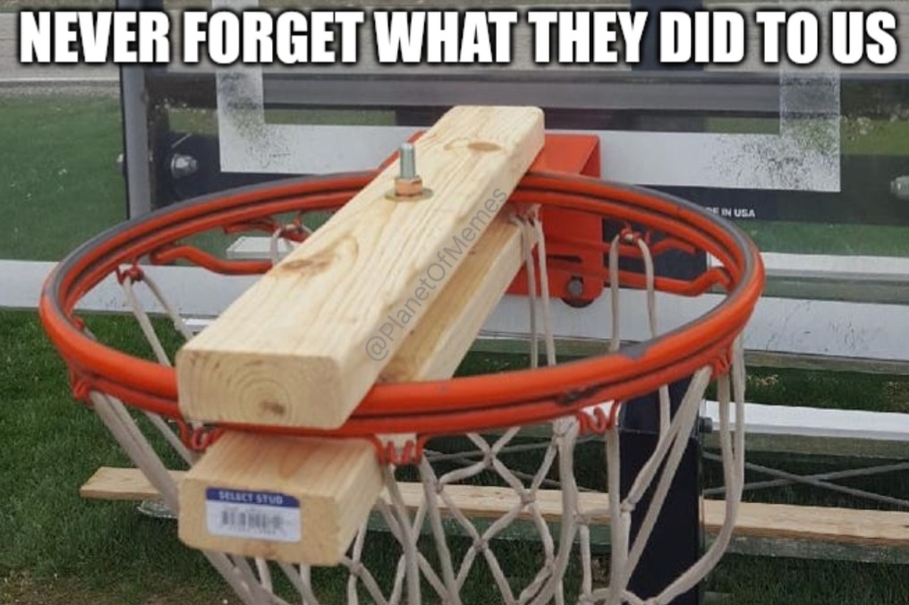 PlanetOfMemes's tweet photo. @ksorbs Never forget. https://t.co/YU6HaE7nbI