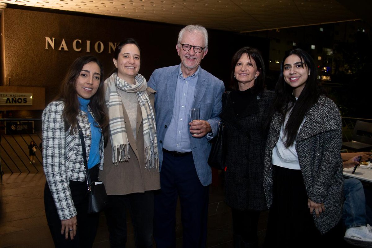 Ayer inauguramos la #SemanaDelCineSuizo en la <a href="/CinetecaMexico/">Cineteca Nacional</a>  con la proyección de "Jonás que tendrá 25 años en el año 2000" y la presencia de invitados especiales.

Gracias a quienes nos acompañaron en esta noche inolvidable para celebrar la riqueza del cine suizo.