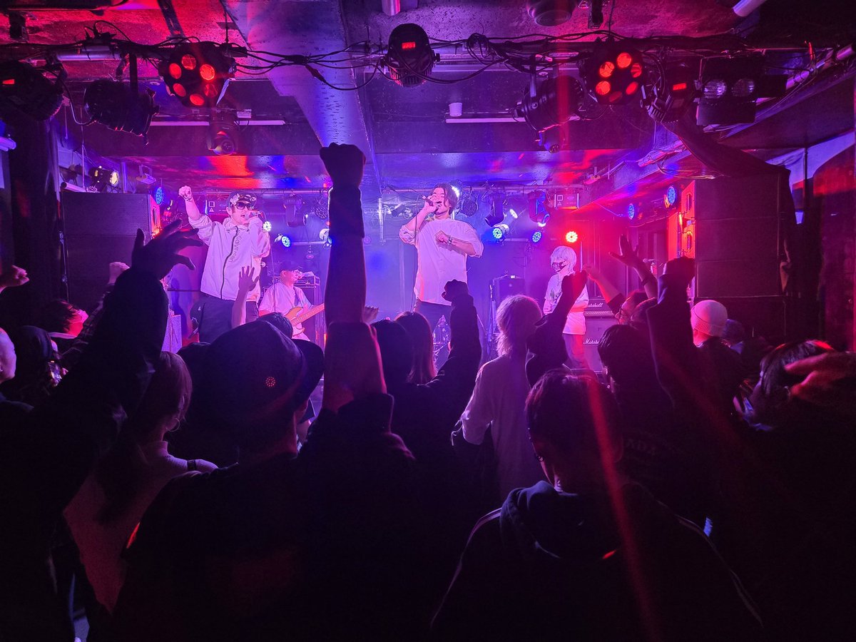 cwc_tokyo's tweet photo. ♕CWC. 20th Anniversary♕
&5 Singls Release Party‼
皆さまのお陰で、楽しい20周年となりました‼
心から大感謝しています‼
これからもよろしくね‼
#AcidHeadSomeRise
#bwold
#CODEPLAYORK
#CREASTORIA(ex. Crea,)
#CWC.
#FLYZEN
#lolMusika
#TheNativeBroadcast
#XAD
#子でびる隊変態支店 https://t.co/2CQaXJIlMU