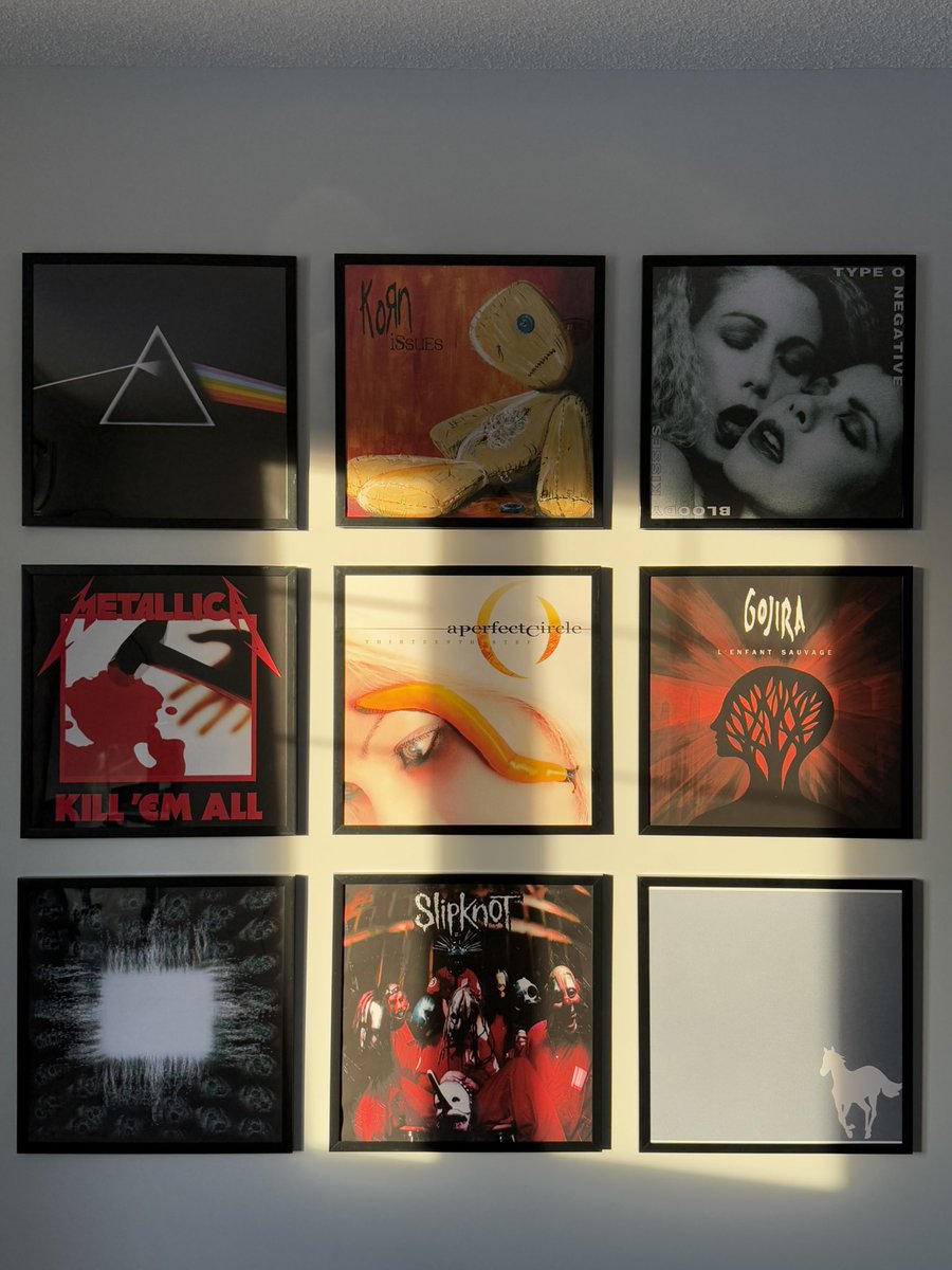 Rate my girl cave 💅