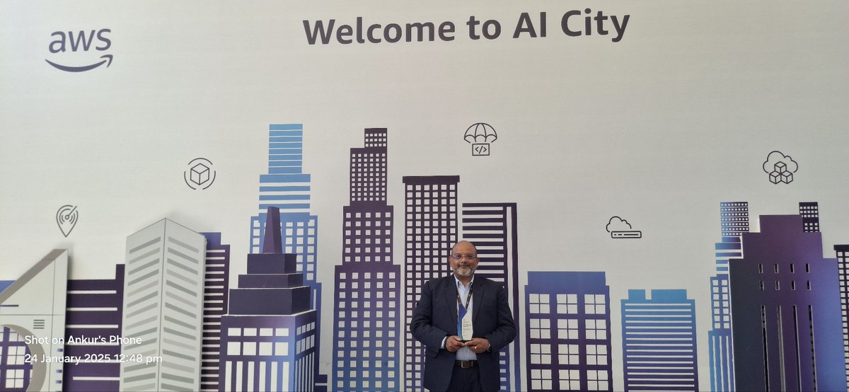 ankur1942's tweet photo. Gen AI Innovation Award at AWS AI Conclave, Bengaluru. Strong partnerships serve as the foundation to create great industry solutions!!! #AWSAIConclave #AWSAIConclaveBengaluru https://t.co/DlhgiOFTdK