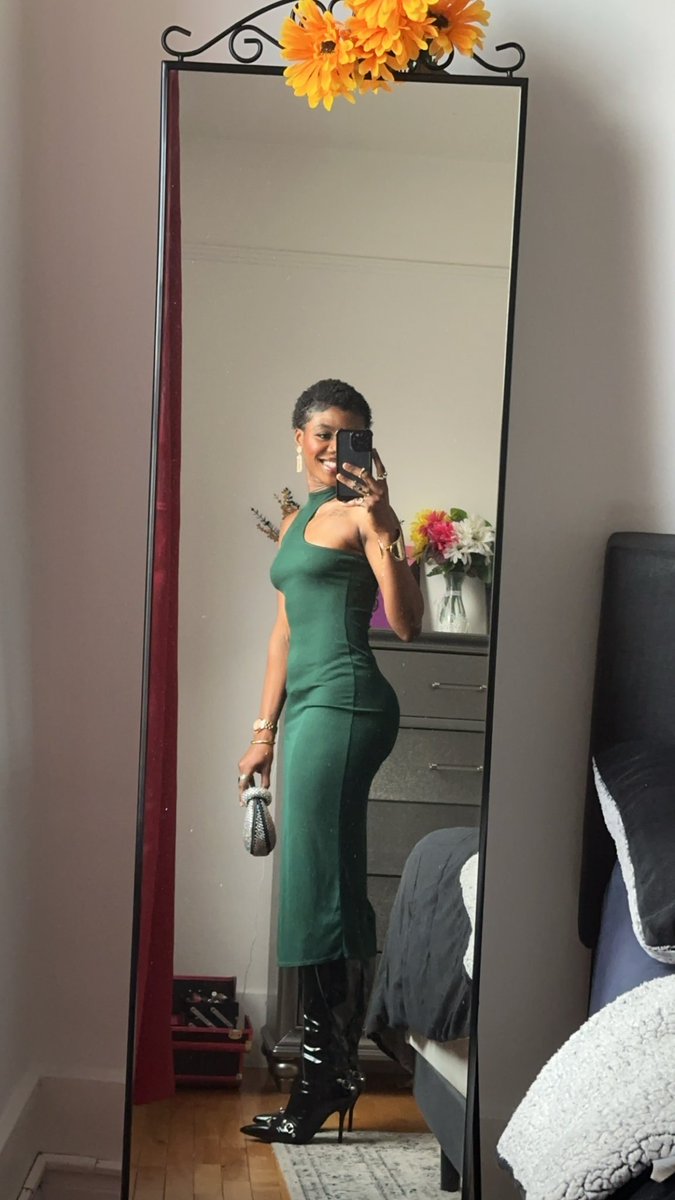 Little Hellfire tweet media