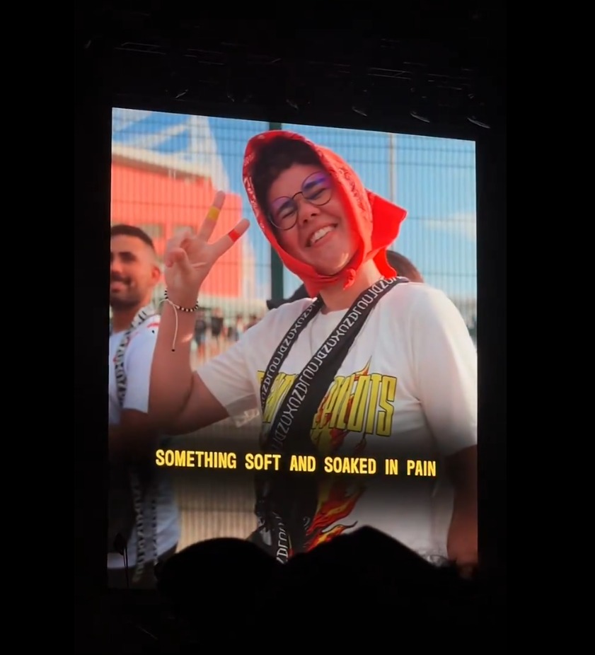 banditonb's tweet photo. eu vivi o melhor dia da minha vida
stay alive frens |-/ https://t.co/xyPWi7P1Zt