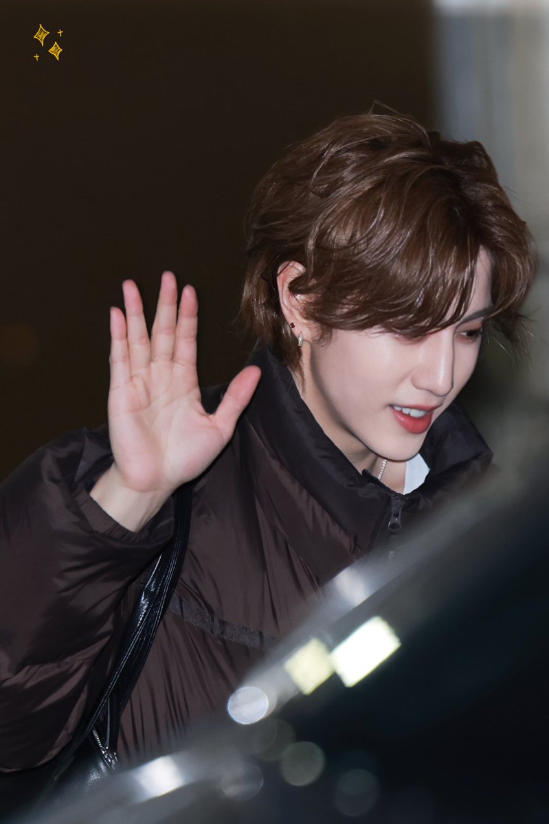 มาร์คต้วนลูกรักพระเจ้า หล่อมาก🥹

#MarkTuan #Mark
#마크 #段宜恩 <a href="/marktuan/">Mark Tuan</a>
#GOT7 #갓세븐 <a href="/GOT7Official/">GOT7</a>
#IGOT7 #아가새