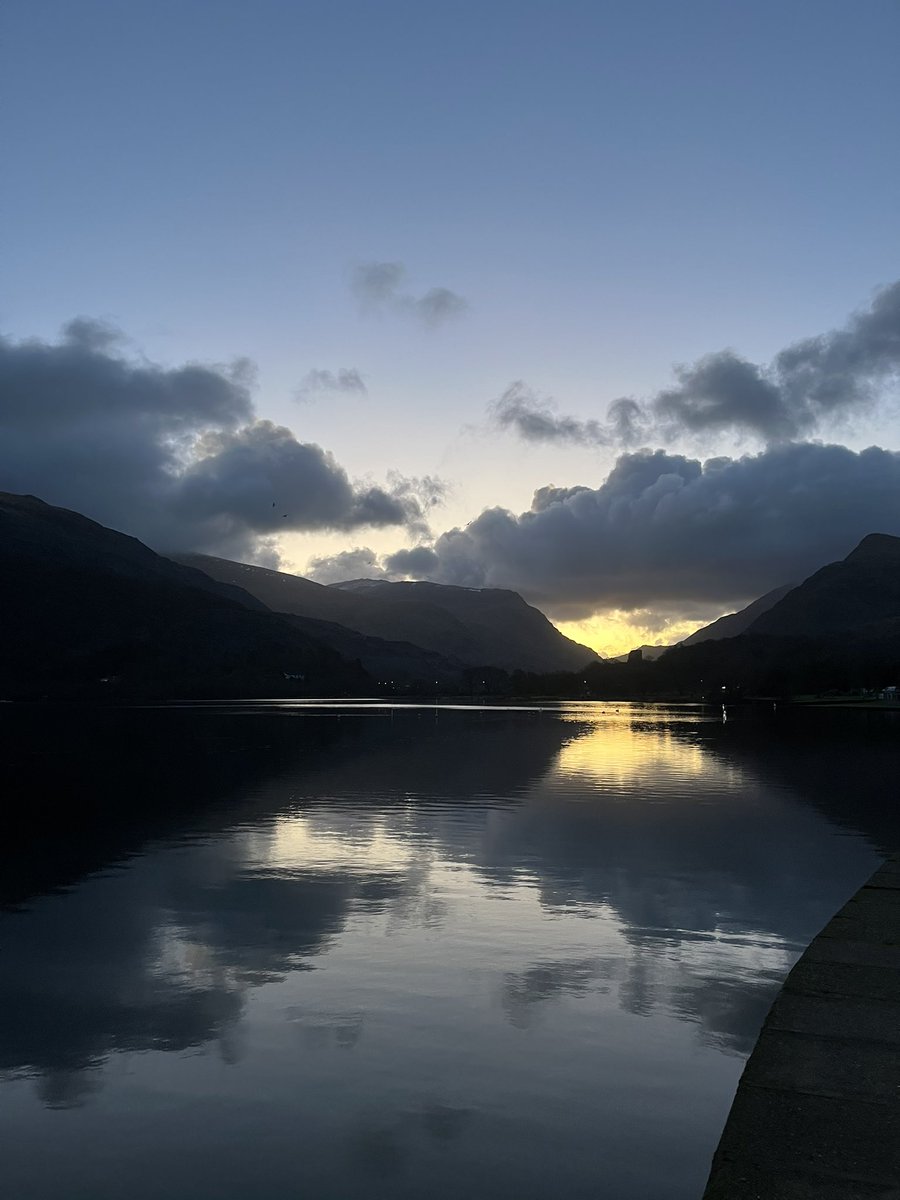 gerallt19's tweet photo. Bora da Llanberis @S4Ctywydd https://t.co/vBs74WNCsn