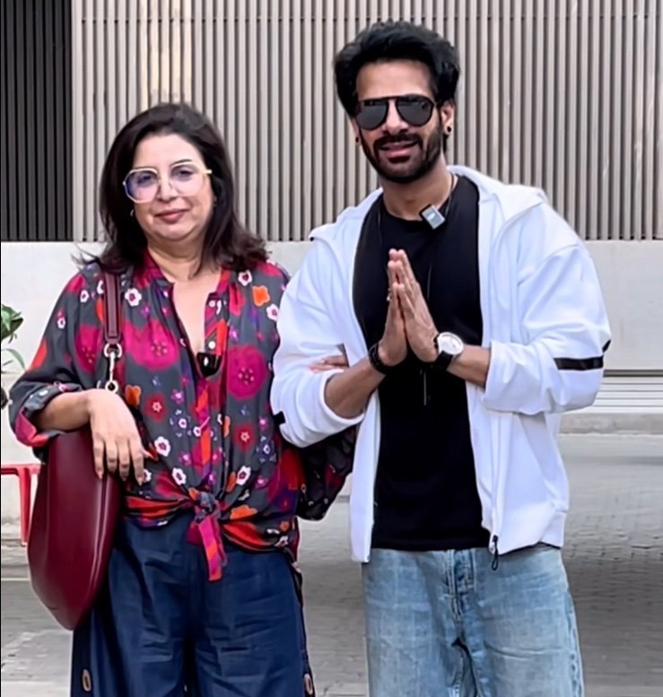 BiggBossDude's tweet photo. The host of 'The Karanveer Mehra Show' and Karanveer Mehra in one frame.🥹

#KaranveerMehra • #BB18 https://t.co/wMxWn47ars