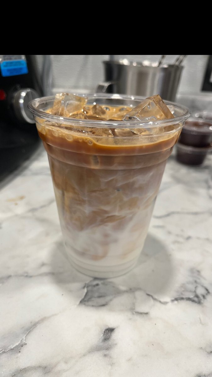 wish i took pictures when i did latte art 🙁

dam i miss this job.