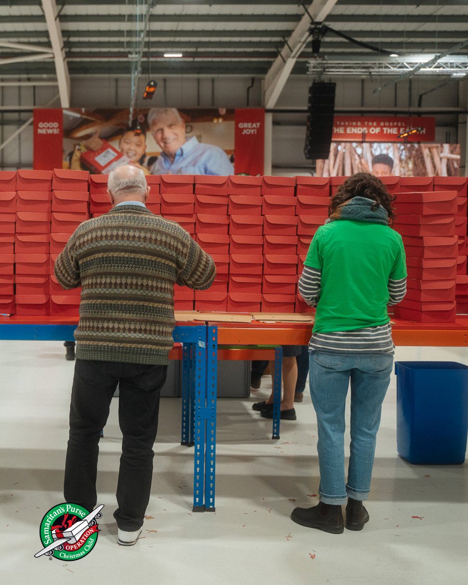 OCC_UK's tweet photo. Our amazing volunteers have worked tirelessly processing shoeboxes, preparing them to bring joy and hope to children around the world. Thank you to everyone who helped make this possible! ππ part 1
#OperationChristmasChild #ShoeboxGifts #BoxByBox https://t.co/8Ktq7RNINz