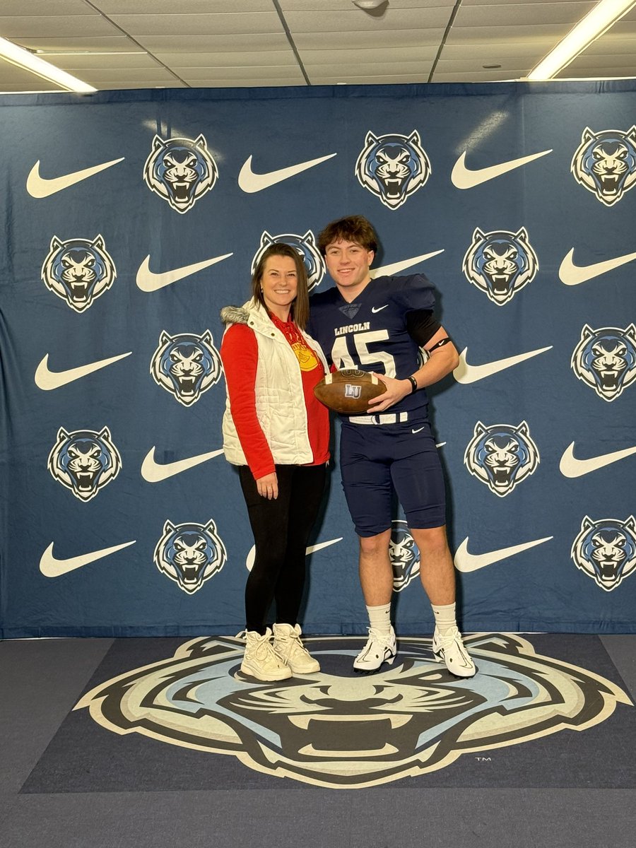 Had a great official visit at <a href="/LUMO_FB/">Lincoln University (Missouri) Football</a> today! A huge thanks to all the coaching staff and especially <a href="/coach__tuck/">Coach Tucker</a> for getting me the opportunity to see campus and showing me what is it like to be a Blue Tiger!

<a href="/LSNorthFootball/">Lee's Summit North Football</a> <a href="/JPRockMO/">JP Rock</a> <a href="/WOWKCfootball/">WOWKC</a>