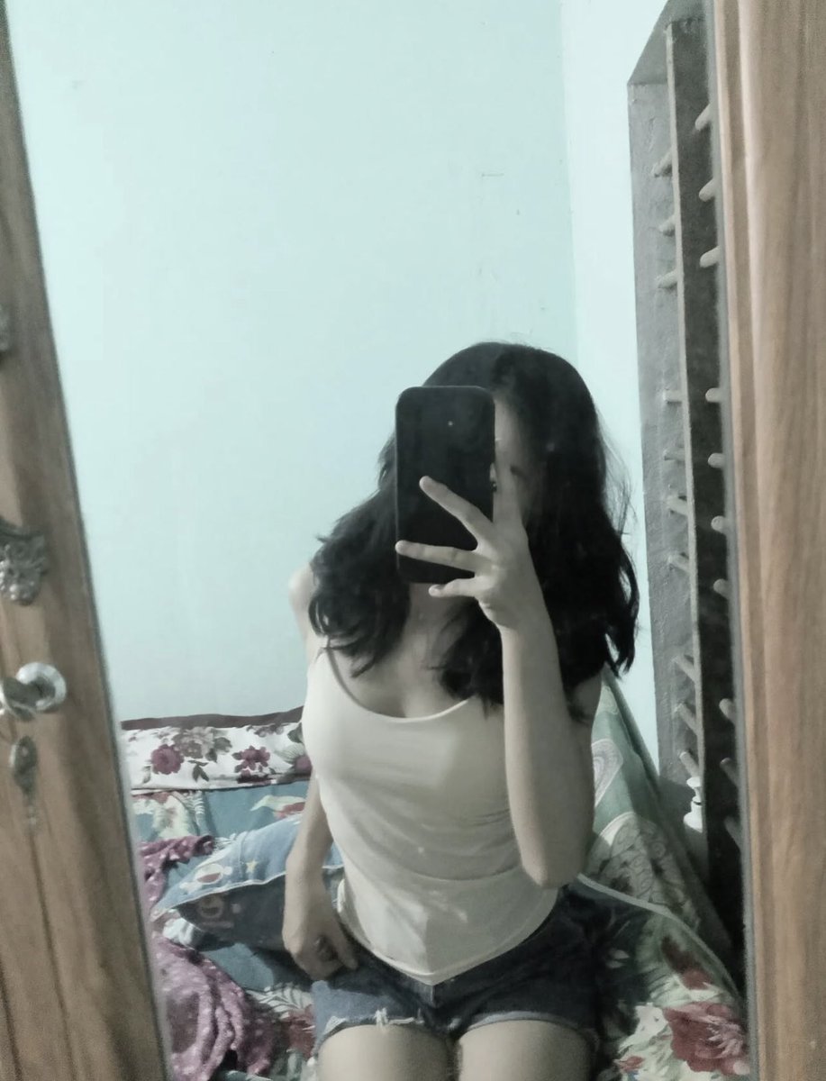 HXinggaii's tweet photo. em nèo giải toả cơn nứng cac thì cứ viec in bốc chị nhe hh https://t.co/2vpRfusSe1