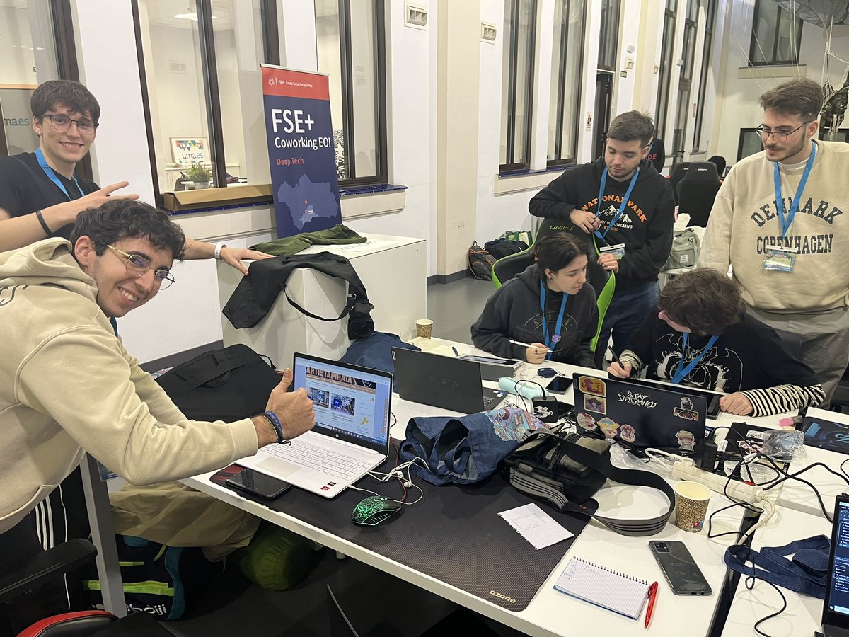 Estamos este finde participando en el 10° aniversario de la <a href="/MalagaJam/">MálagaJam</a> #MJW19 🎉🥳.

Si puedes, no pierdas la oportunidad de pasarte mañana por la tarde para disfrutar de los jueguitos 🎮👾. #GGJ25