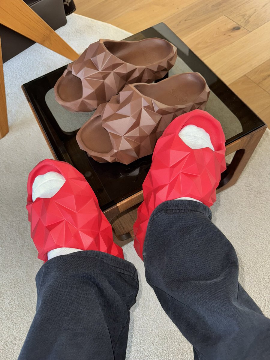 NickyDiamonds tweet media