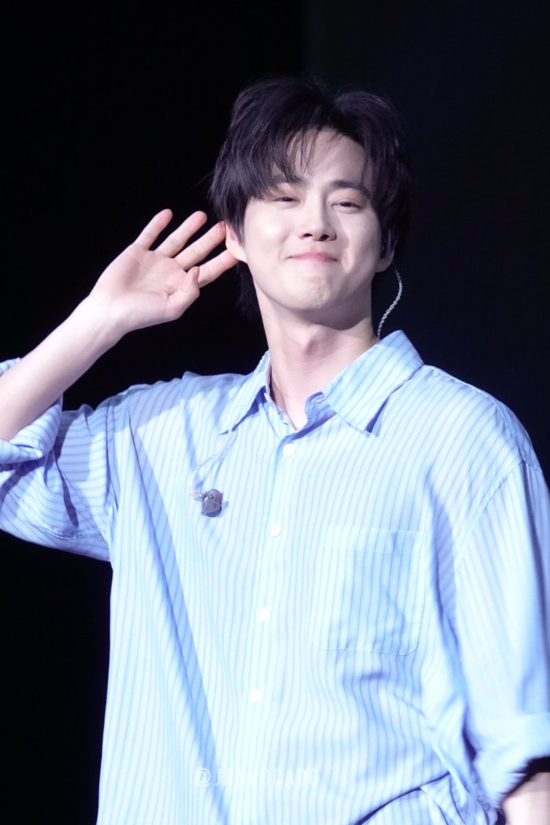 240125 SU:HOMME 사운드체크

머리가 넘 귀엽자나🐰🤍

#수호 #SUHO #준면 #金俊勉 <a href="/weareoneEXO/">EXO</a>