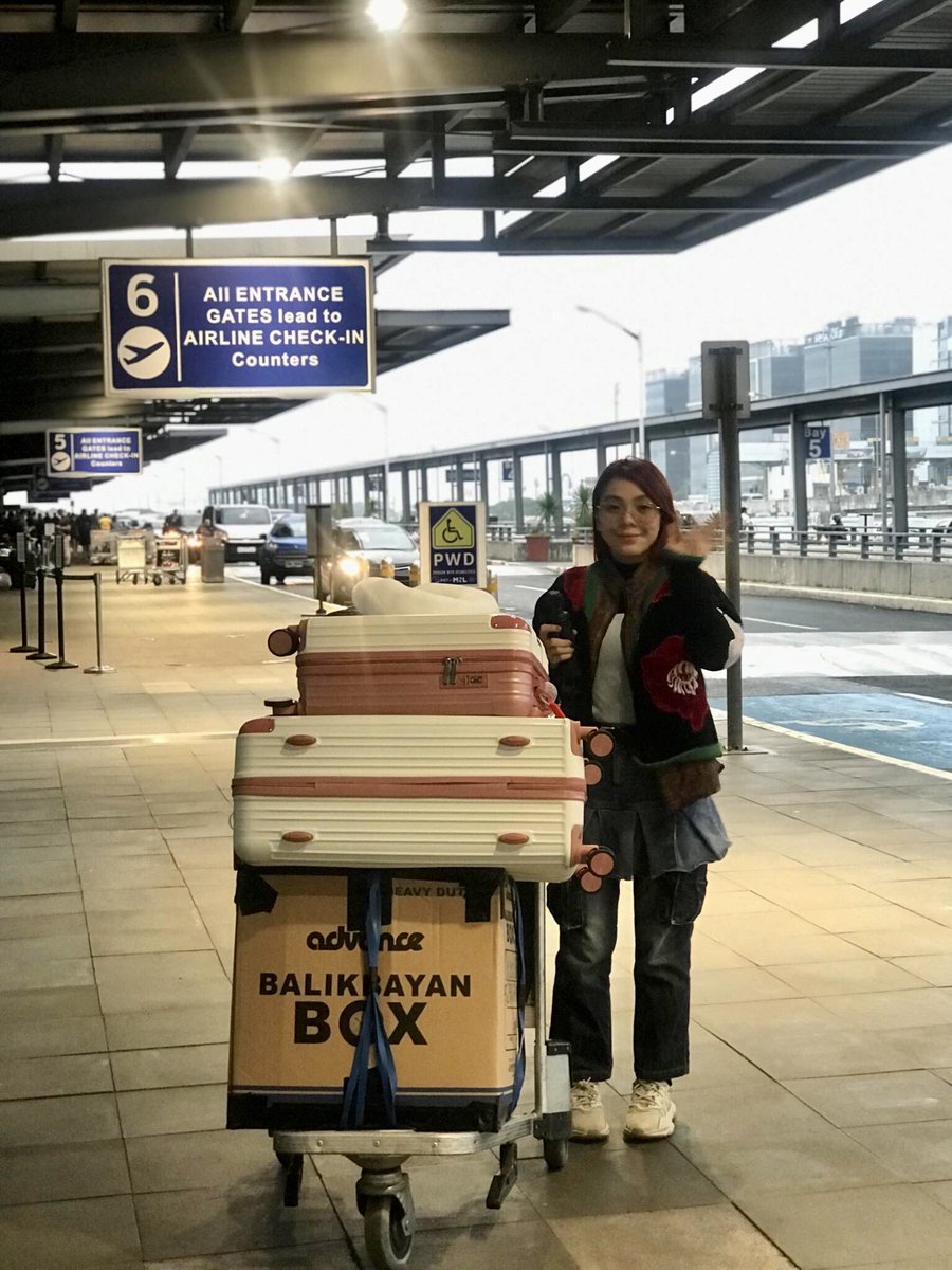AliceDeLeon_'s tweet photo. Hi 🌎🗺️, It's been 4 months since I left my family, my friends, and everything else 🇵🇭 My heart is full. ❣️✈️🇺🇸 https://t.co/SRM2eR51aP