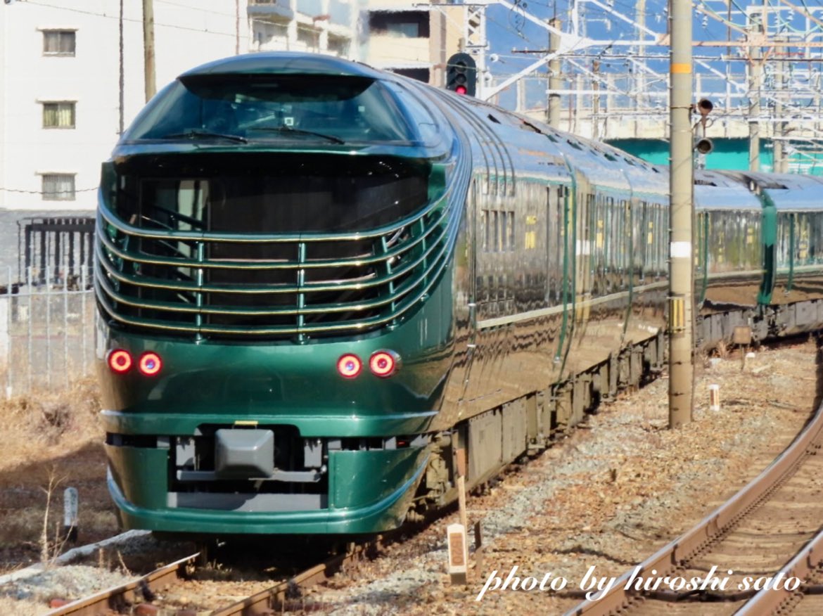 164dream310's tweet photo. 本日、1月25日 TWILIGHT EXPRESS 瑞風
山陽コース(下り)
向日町駅
#twilightexpress瑞風
#twilightexpress
#twilightexpressmizukaze
#向日町駅
#向日町駅で撮影しました https://t.co/sUCmOOyBL7
