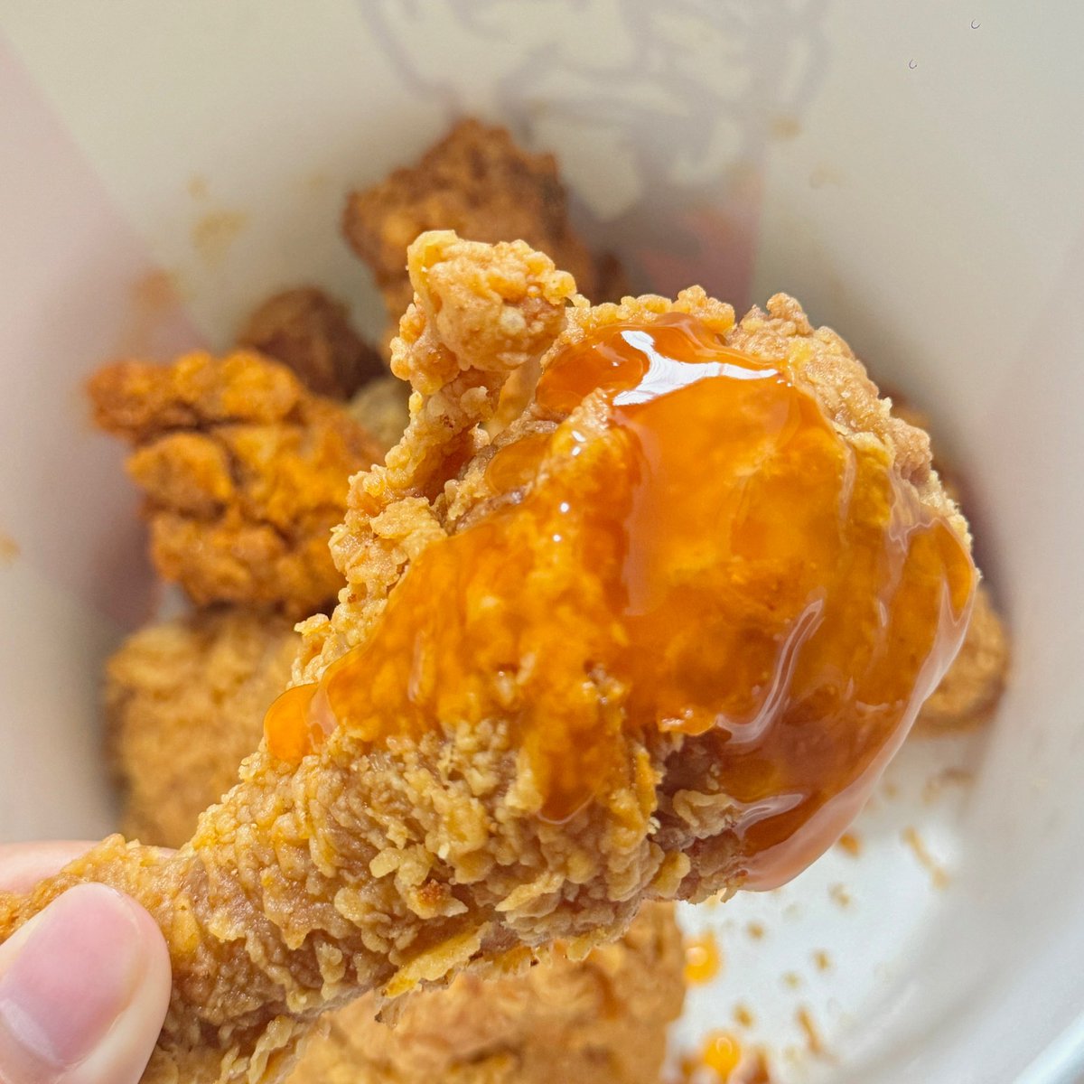 LINE MAN เปย์รับตรุษจีน🧧🪭 ใส่โค้ด PAY88 ลดสูงสุด 88 บาท!! ไม่มีขั้นต่ำ ซื้อ KFC Hot Sander ไก่ 7 ชิ้น หมดนี่แค่ 139 บาท !! จาก 324 บาท แถมส่งฟรี อิ่มจุกสะใจมากกก 🍗🫶🏻 
สั่งเลย https://t.co/JJDsfM6BGJ
#LINEMAN https://t.co/3Yl9xcDEXr