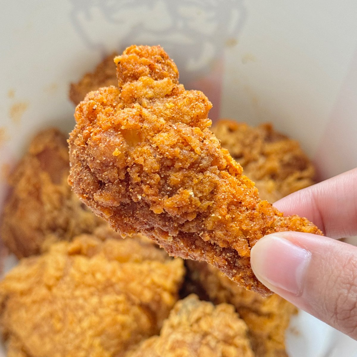 LINE MAN เปย์รับตรุษจีน🧧🪭 ใส่โค้ด PAY88 ลดสูงสุด 88 บาท!! ไม่มีขั้นต่ำ ซื้อ KFC Hot Sander ไก่ 7 ชิ้น หมดนี่แค่ 139 บาท !! จาก 324 บาท แถมส่งฟรี อิ่มจุกสะใจมากกก 🍗🫶🏻 
สั่งเลย https://t.co/JJDsfM6BGJ
#LINEMAN https://t.co/3Yl9xcDEXr