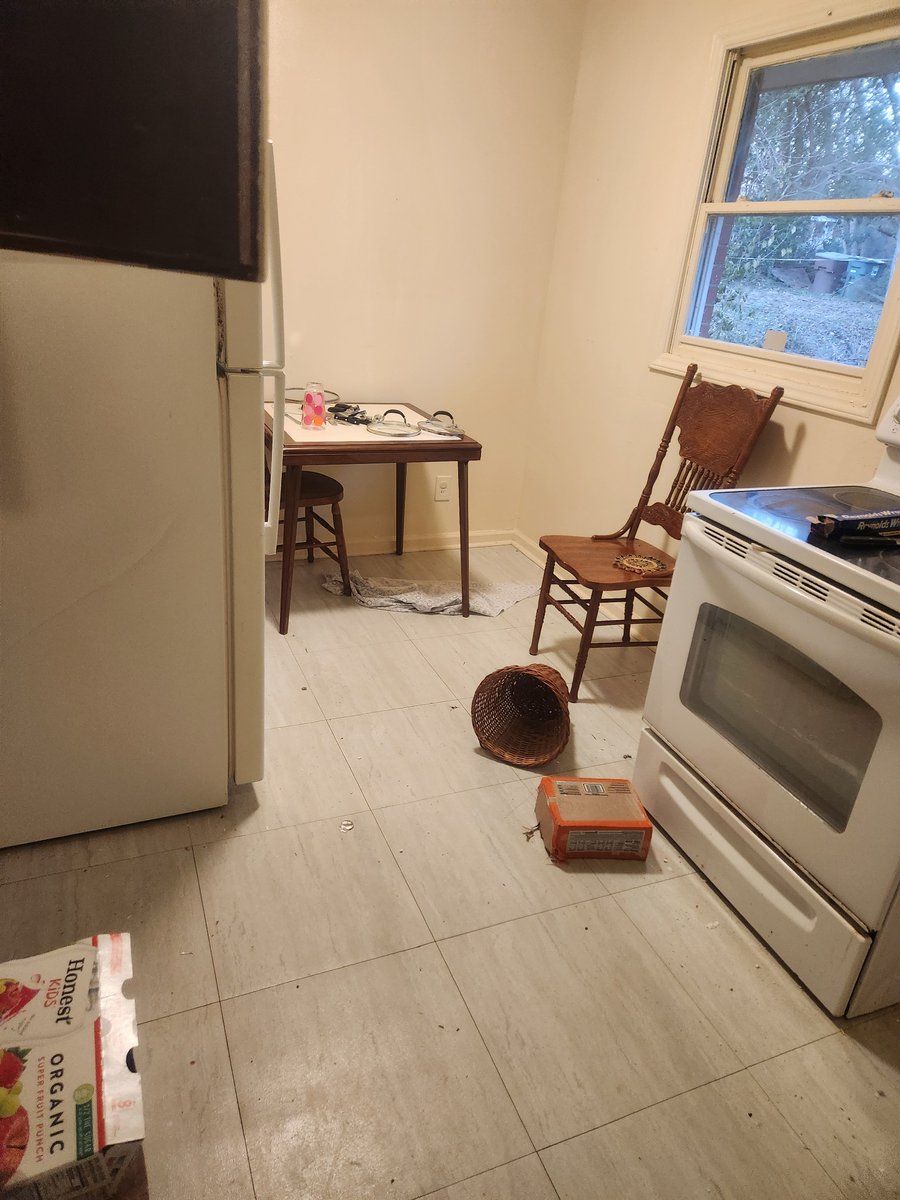 Junkdogstrash's tweet photo. Need a fast, affordable, and eco-friendly junk removal service?  
📍 Serving Greensboro &amp; surrounding areas
📞 Call/Text us today: 336-615-5813 
💻 Visit: https://t.co/o1IBu9SaMy 
📧 Email: junkdogstrashremoval@gmail.com https://t.co/EpmqqLieSn