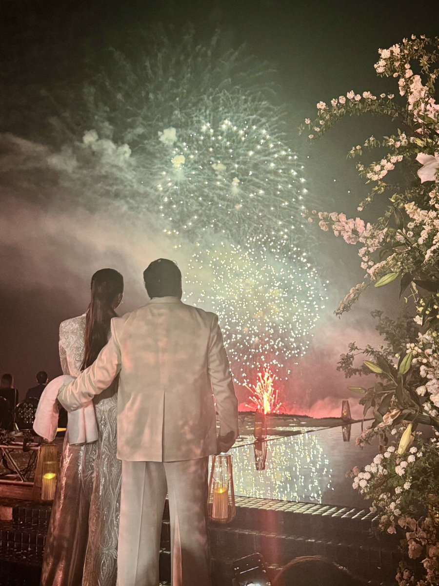 ajakatsuya's tweet photo. 結婚式しました♪
最高の一日
夢のような一日
皆んな沢山来てくれて
もうこんな最高の日は2度とない
余韻がすごい😍
#結婚式 https://t.co/KRc8X6WNdJ