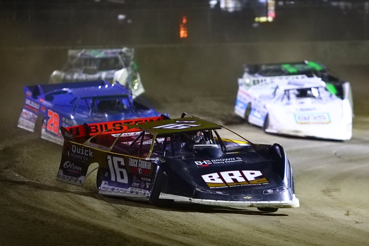 World of Outlaws Late Models tweet media