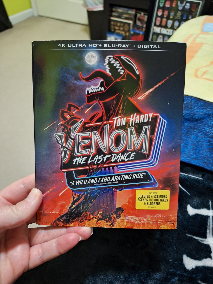 Rowdy8Nation's tweet image. Today's delivery from Amazon! #Amazon #amazondelivery #amazonpurchase #thanksdad #slipcover #venomthelastdance #MCU #marvel #marvelcinematicuniverse #moviecollection #mediacollection #mybluraycollection #my4kcollection #cinematics #cinema #film #moviecommunity @Marvel @amazon