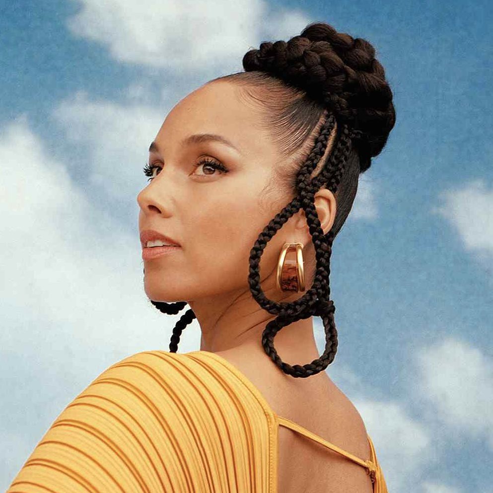 PopCrave's tweet photo. Happy 44th birthday to the talented Alicia Keys. https://t.co/BNsZ3oRZFg