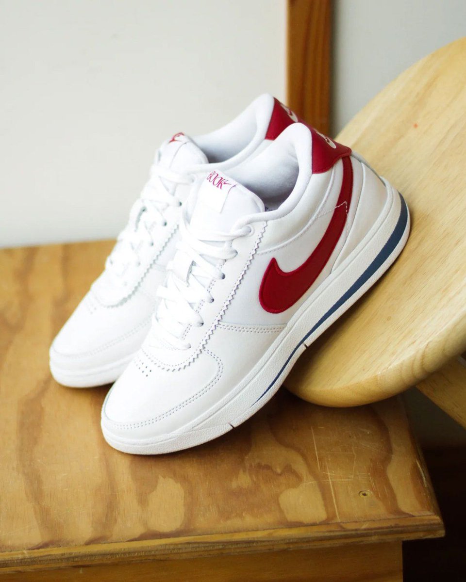Sneaker Shouts™ tweet media