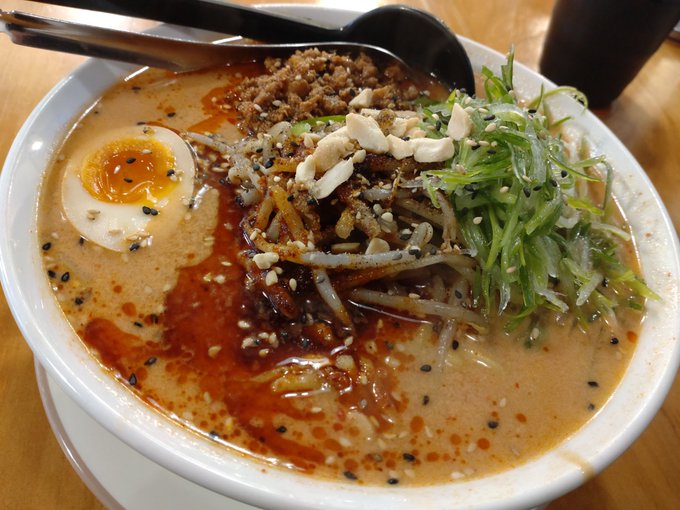 午前の仕事終わったのでお昼なう(`・ω・') 