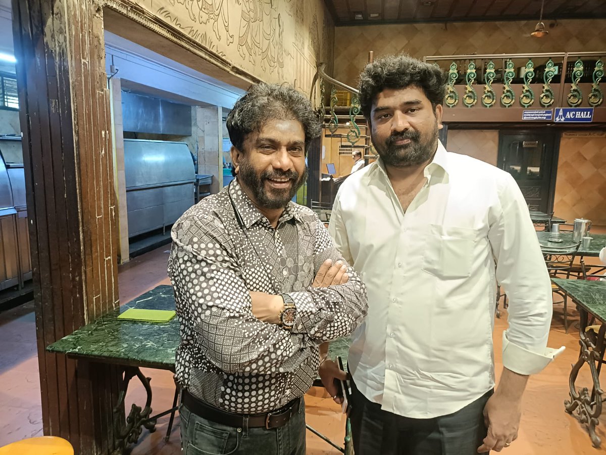 With the best in the business
PRO Nikhil Murugan Anna…
Publicity begins soon 🙌🏼
Stay tuned for more updates 🎊
.
.
.
#PulseMovie #PRONikhilMurugan #Azhagarrajjeyapalan #KollywoodNews #GlobalPictures