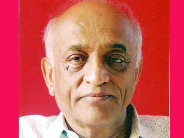 PawarSpeaks's tweet photo. ज्येष्ठ न्या. नरेंद्र चपळगावकर यांचे दिर्घ आजाराने निधन झाल्याचे वृत्त समजले. आपल्या कर्तृत्वाचा ठसा उमटवून अष्टपैलू व्यक्तीमत्व असा नावलौकिक मिळवणारे चपळगावकर यांची वैचारीक साहित्यावर जबर पकड होती. त्यांच्या जाण्याने साहीत्य विश्वात व सामाजिक क्षेत्रात मोठी हानी झाली. चपळगावकर कुटुंबियांप्रती सहवेदना व्यक्त करुन नरेंद्र चपळगावकर यांना भावपूर्ण श्रद्धांजली अर्पण करतो.